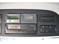 TOC1273_2727370 vehicle image