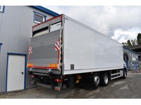 TOC1273_2727370 vehicle image