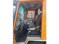 MOSE812_2730310 vehicle image