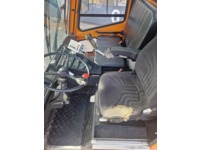 MOSE812_2730310 vehicle image