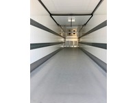 BW-M164_3016567 vehicle image
