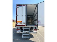 BW-M164_3016567 vehicle image