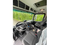 DTCH10536_2848460 vehicle image