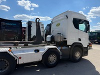 UNIK8334_2964579 vehicle image