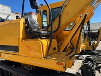 MERC9702_2683829 vehicle image