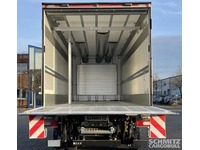 INTG9387_3022994 vehicle image