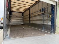 ZELJ895_2736918 vehicle image