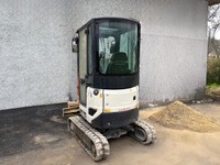 MERC9702_2777687 vehicle image