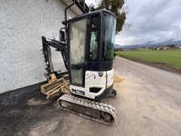 MERC9702_2777687 vehicle image