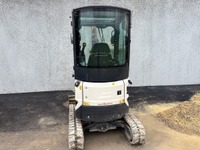 MERC9702_2777687 vehicle image