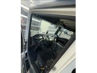 NUFA53_2458907 vehicle image