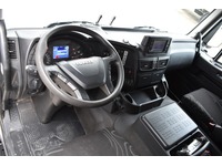TOC1273_2909028 vehicle image