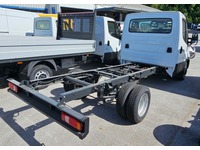 SEDU206_2894146 vehicle image