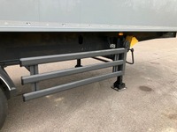 INTG9387_2744837 vehicle image