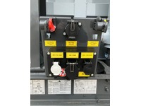 INTG9387_2744837 vehicle image