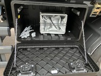 INTG9387_2744837 vehicle image