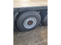 INTG9387_3026798 vehicle image