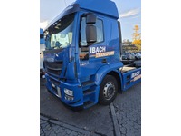 0514025 vehicle image