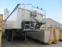 JAQU922_2725702 vehicle image