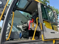 UNIK8334_2691002 vehicle image