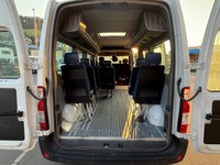 THOM6454_2952098 vehicle image