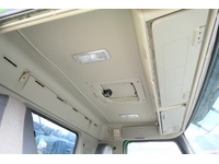 DOLD2821_2855175 vehicle image