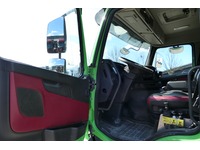 DOLD2821_2855175 vehicle image