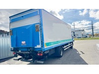 TAMZ4659_2832079 vehicle image