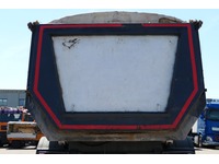 DOLD2821_2696935 vehicle image