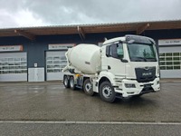 ROAE10352_2946517 vehicle image