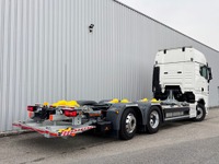 MAN126_2735652 vehicle image