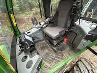 MERC9702_2719392 vehicle image