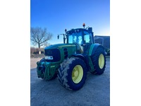 RINA4324_2917381 vehicle image