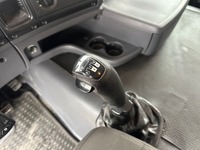 UNIK8334_2764710 vehicle image