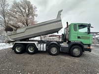 UNIK8334_2764710 vehicle image