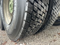 UNIK8334_2764710 vehicle image