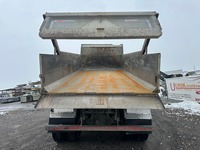 UNIK8334_2764710 vehicle image