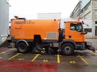 BUCH9183_2982967 vehicle image