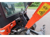 RINA4324_2917390 vehicle image