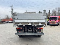 AGRO3463_2782799 vehicle image