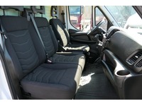 DOLD2821_2900547 vehicle image